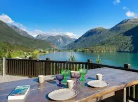 Luxury cabin with amazing views