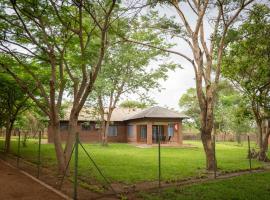 Tranquil 3 Bedroom Apartment, hotel u gradu Lilongve