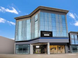 Super Townhouse Sector 102 Noida, hotel v destinaci Noida