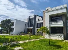 Spacious Shamba Creek Twin Villa, Modern Oasis near Moorings Mtwapa