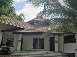 BharathaPuzha Villa, Hotel in Kārakkād