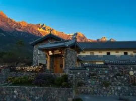 Yunshui Shenshen Rizhao Jinshan Panoramic Secret Resort Hotel