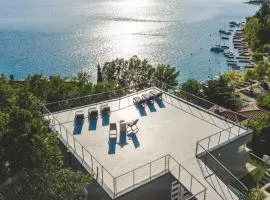 Luxury Villa Mihaela beachfront by Villas Guide