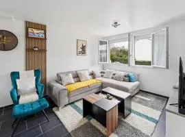 Chic house with a master suite, parking, terrace, and garden