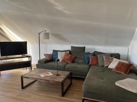 NEU! Ferienwohnung Bottelterberg, hotel a Saarburg