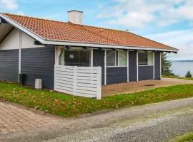 2 Bedroom Awesome Home In Aabenraa
