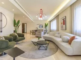 Achrafieh Gate - Modern 3-BR Apartments & Balconies