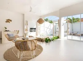 EnyaVillas 3, Brand New - Boutique Mediterranean