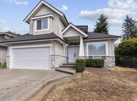 Spacious 2 BED close to BEACH, Highway & US BORDER, Hotel in Surrey