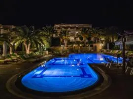 Crithoni's Paradise Hotel