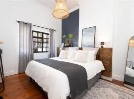 Victorian Gem with Patios & Devil's Peak Vista - 5 min to CBD