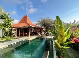 Joglo Villas Uluwatu - Tropical Oasis