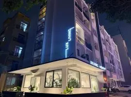 Lux Living Hotel