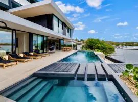 The Wave Villa - by LXRYHOME