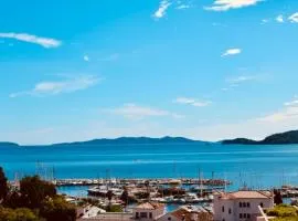 Grand studio terrasse vue mer 180 clim box