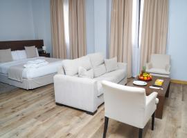 Le Grand Hôtel de Thiès, hotel v destinácii Thiès