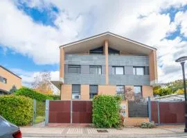 Gran chalet con amplio jardín próximo a Pamplona