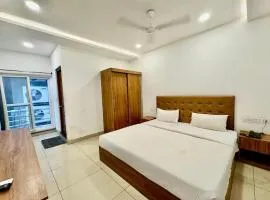 RG SUITES XOTEL BTM Near CENTRAL SILKBOARD METRO STATION