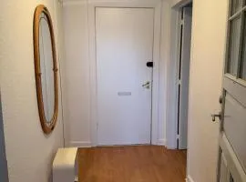 Private Rooms-Shared kitchen&bathroom- No host on site