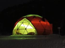 Skaland panorama, hotelli kohteessa Senja