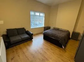 Cosy and warm large double bedroom