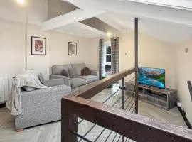 Sleeps 4, 2 Bedroom Maisonette in Central Grantham