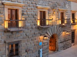 Palacio Carvajal Girón, hotel v destinácii Plasencia