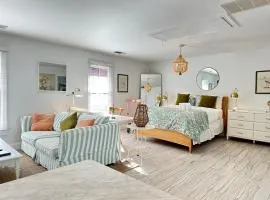 Crawford Carriage House