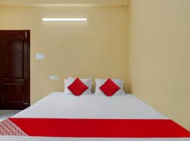 Hotel O Flagship Souparnika Residency, khách sạn ở Pathanāmthitta