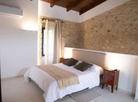 Resalio Agriturismo di Charme, hotel v destinaci San Donato Val di Comino