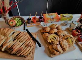 Château de la Rose, Suite de la Tour, hotel en Cluis