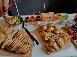 Château de la Rose, Suite de la Tour