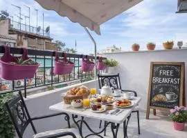 Elegant Breakfast included Two-Bedroom Residence- Athens- 300Mbps Internet - 10 min to Acropolis