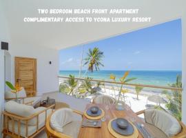 Two Bedroom Beach Front Apartment with pool, hôtel à Kiwengwa