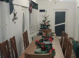 Casa de vacanta Niculitel, hotel in Niculiţel