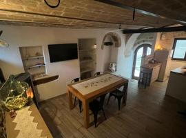 MiniMaja, il tuo rifugio lontano dal caos, hotel a Pretoro