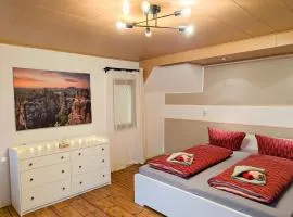 HW13-Urlaubsmagie - für bis zu 10P - Gemeinschaftsgarten mit Sauna & Pool