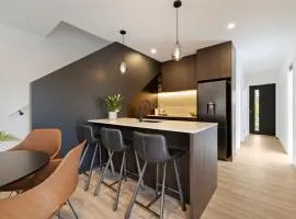 Arrow Retreat, Queenstown - with parking