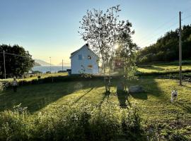 Mikkelsby house by Altafjord, hotel u gradu 'Alta'