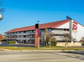 Red Roof PLUS Chicago - Hoffman Estates