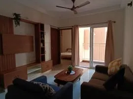 Cozy 1BHK 10 mins from BLR Airport at Prestige Finsbury