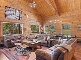 True North Adventure Lodge Steamboat Lake, hotel a Columbine