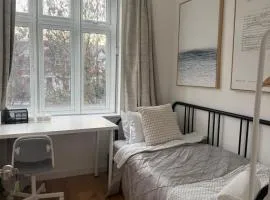 Private Rooms Near Acton Main Line Direct Elizabeth Line to Heathrow