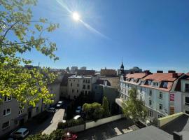 Copernicus Sky Apartment, allotjament amb cuina a Zielona G&oacute;ra