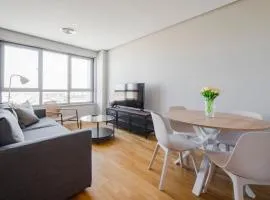 Sky Living para 4 con Parking en Sanchinarro