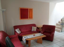 Ferienhaushälfte zum Plauer See, hotel a Lenz