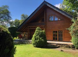 Blockhaus am Waldrand, hotel a Brieselang
