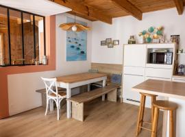 Jolie maison au port de l’Ile Tudy, hotel u gradu Île-Tudy