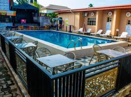 Starwood Hotels O2 ARENA, hotel con estacionamiento en Mama