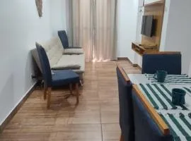 Apartamento bem localizado com quintal privativo